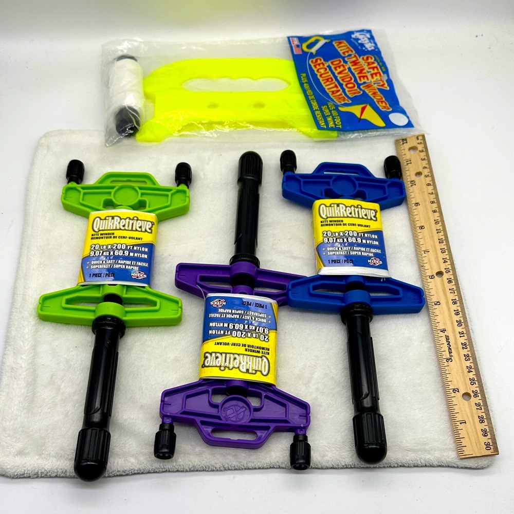 X-Kites Quick Retrieve Kite Winders Lot of 3 Plus 1-Safety Kite Twine Winder